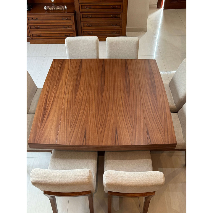 Comedor Leo Cuadrado