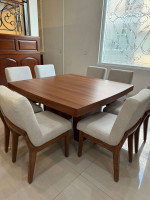Comedor Leo Cuadrado
