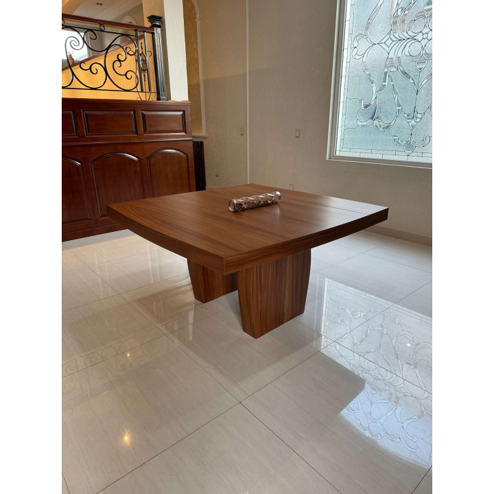 Comedor Leo Cuadrado
