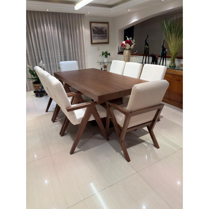 Comedor Dharani