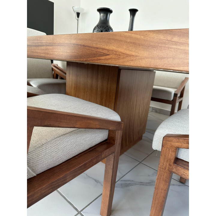 Comedor Lyra Cuadrado
